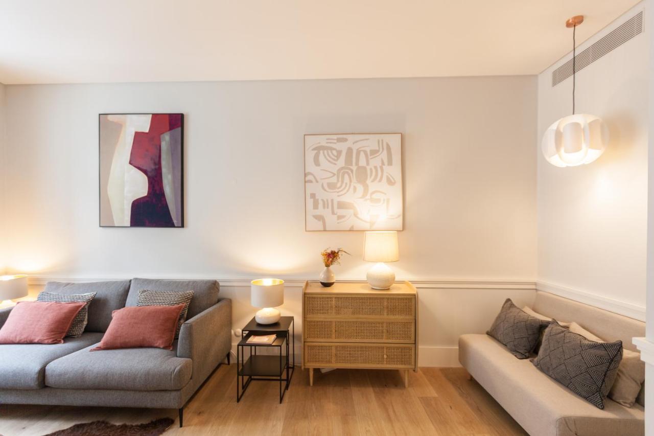 Flh Praca Rossio Contemporary Flat Apartment Lisbon Luaran gambar
